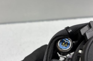 Pretensionneur de ceinture avant droit RENAULT CLIO 4