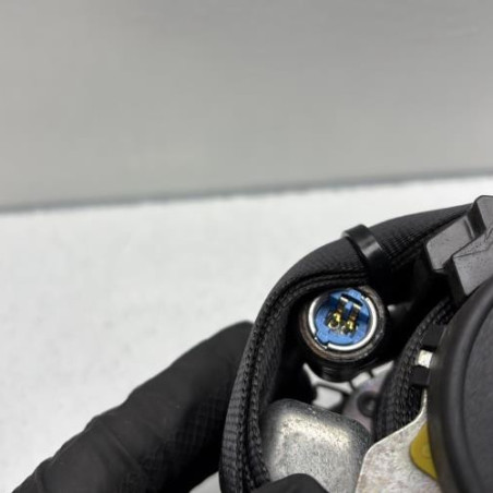 Pretensionneur de ceinture avant droit RENAULT CLIO 4