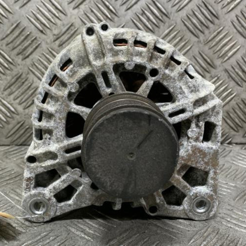 Alternateur RENAULT CLIO 4 Photo n°3