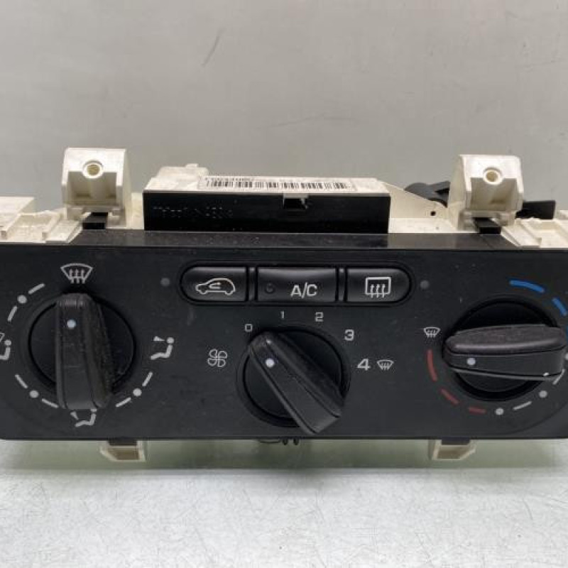 Commande chauffage PEUGEOT 1007 Photo n°1