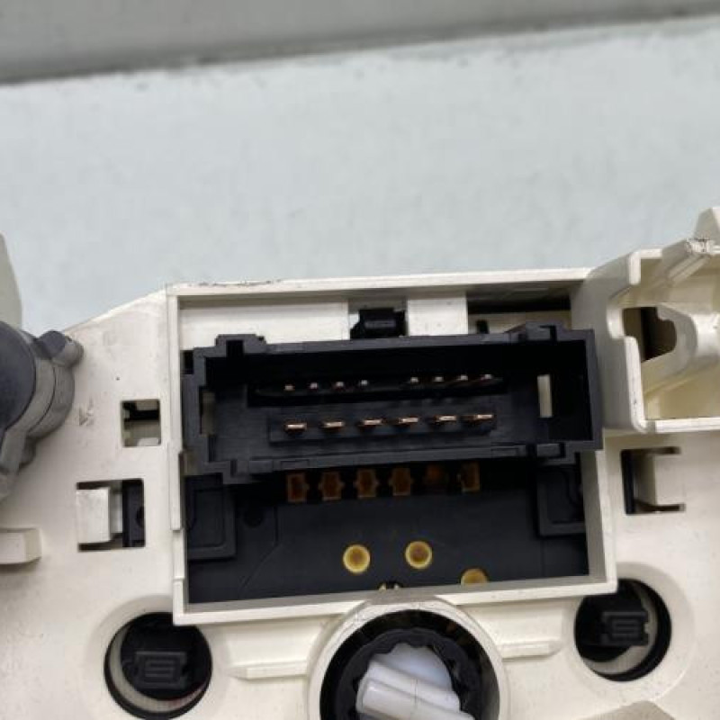 Commande chauffage PEUGEOT 1007 Photo n°3