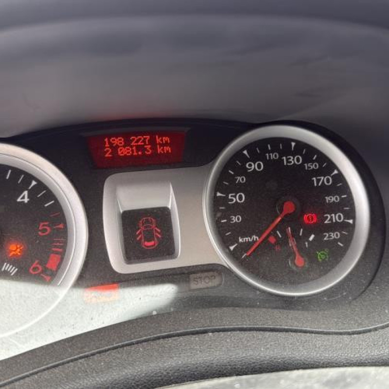 Bras essuie glace avant droit RENAULT CLIO 3 Photo n°20