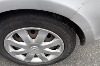 Bras essuie glace avant gauche RENAULT CLIO 3