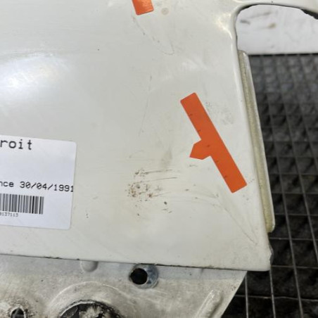 Aile avant droit PEUGEOT 205