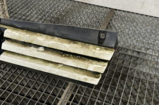 Calandre PEUGEOT 205