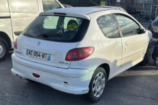 Baguette de coffre PEUGEOT 206