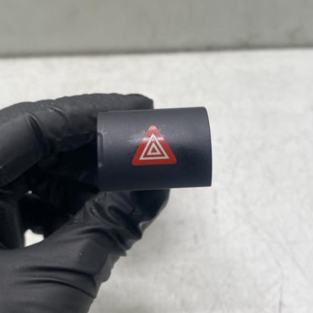 Bouton de warning CITROEN C3 3 Photo n°1