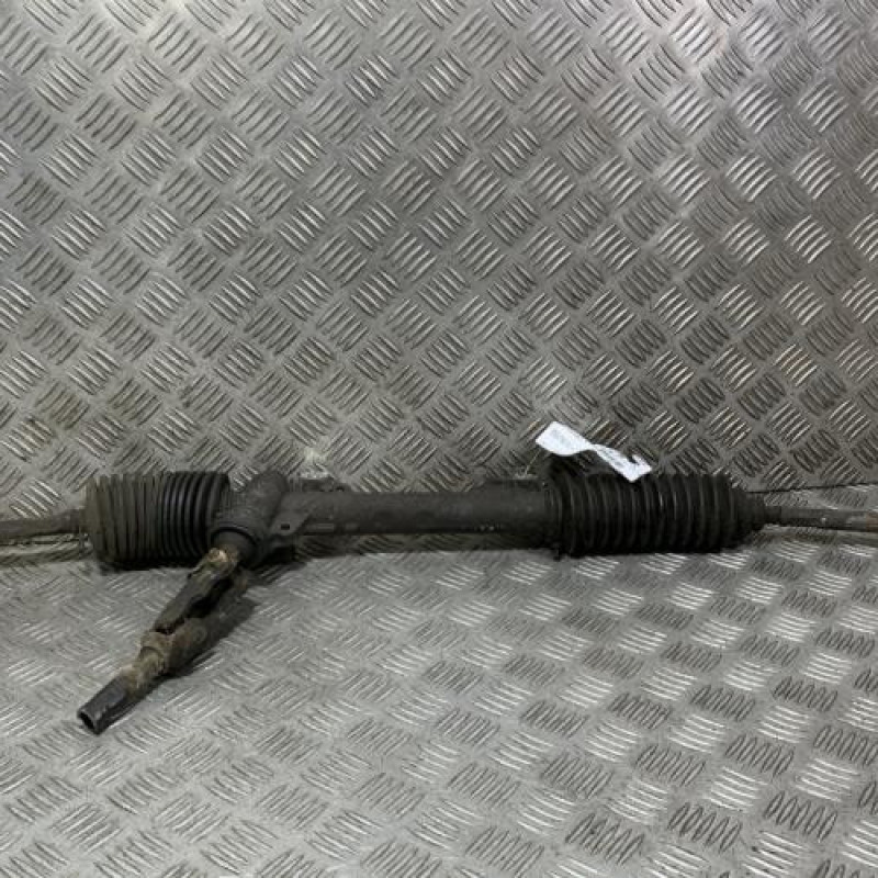 Cremaillere assistee PEUGEOT 205 Photo n°1