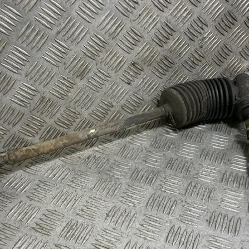 Cremaillere assistee PEUGEOT 205 Photo n°2