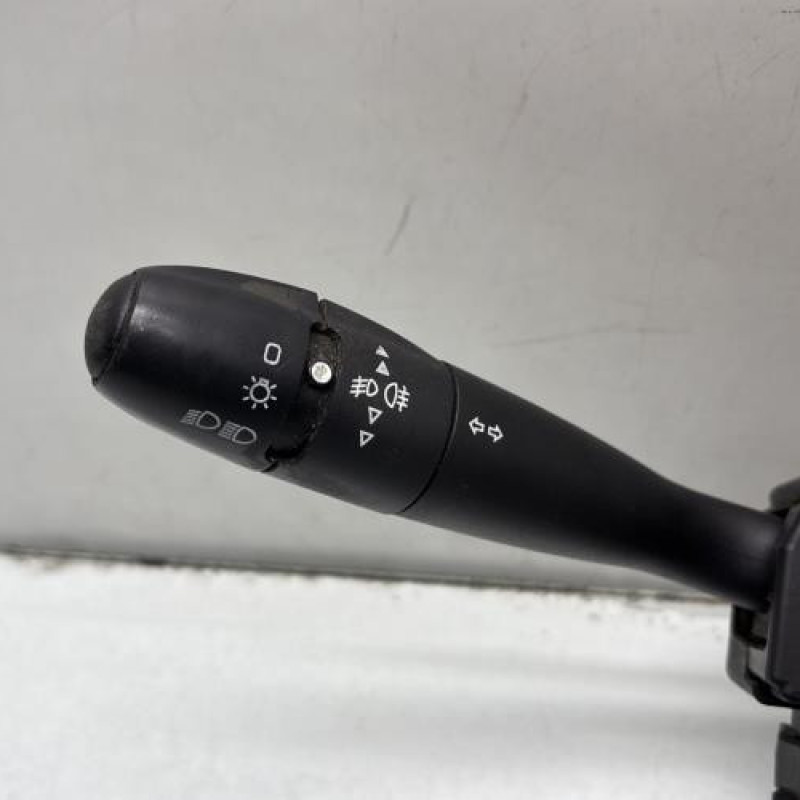 Com (Bloc Contacteur Tournant+Commodo Essuie Glace+Commodo Phare) PEUGEOT 206 Photo n°3