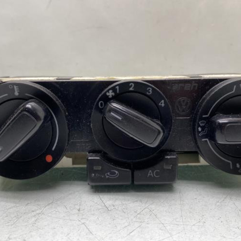 Commande chauffage VOLKSWAGEN POLO 5 Photo n°1