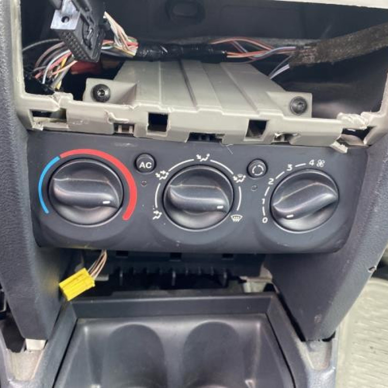 Baguette de porte avant droite RENAULT CLIO 2 Photo n°12