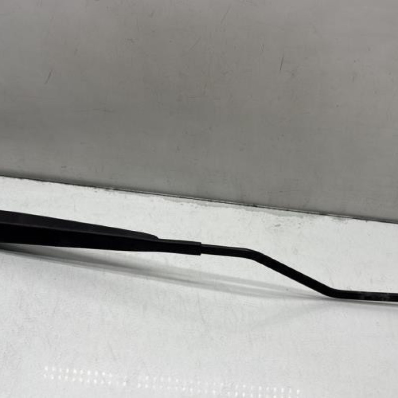 Bras essuie glace avant gauche RENAULT CLIO 4 Photo n°1