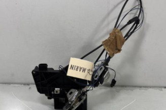 Serrure de porte de coffre droite MERCEDES VITO 639