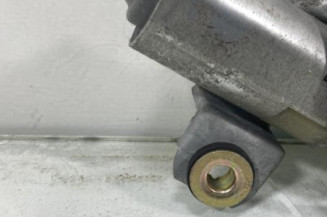 Moteur essuie glace arriere PEUGEOT 406 Photo n°1