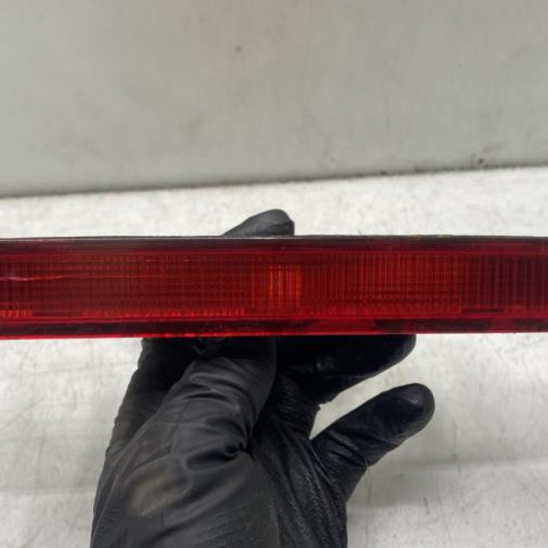 Feu arriere stop central PEUGEOT PARTNER 2 Photo n°1