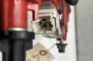 Feu arriere stop central PEUGEOT PARTNER 2