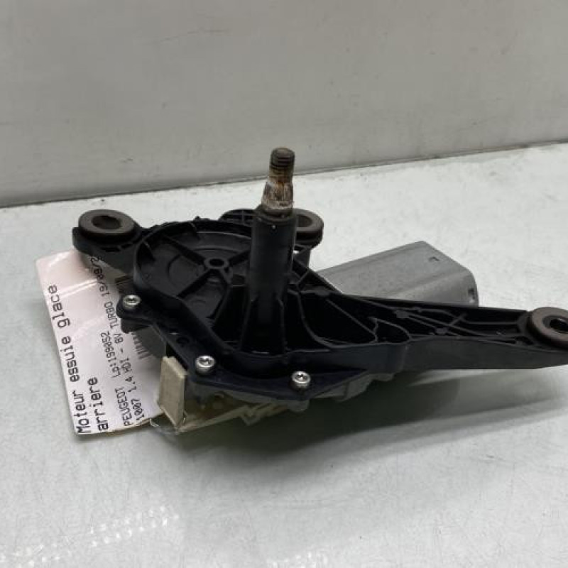 Moteur essuie glace arriere PEUGEOT 1007 Photo n°1