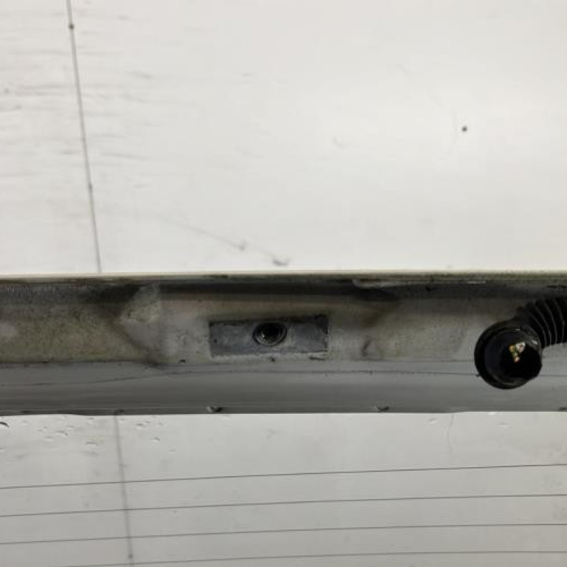 Malle/Hayon arriere PEUGEOT 205 Photo n°7