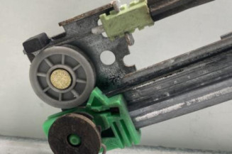 Leve vitre electrique avant gauche PEUGEOT 306