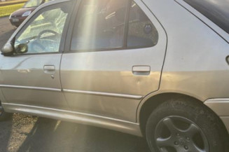 Leve vitre electrique avant gauche PEUGEOT 306