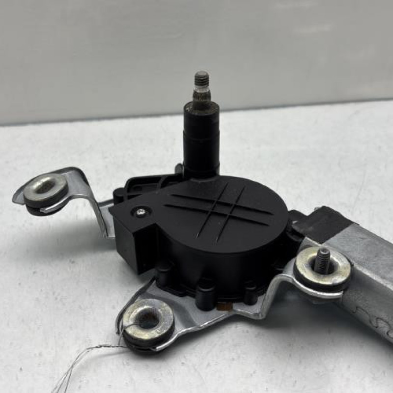 Moteur essuie glace arriere SKODA OCTAVIA 2 Photo n°1