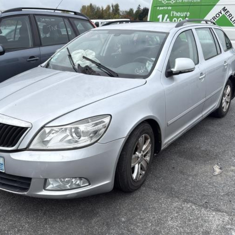 Moteur essuie glace arriere SKODA OCTAVIA 2 Photo n°6