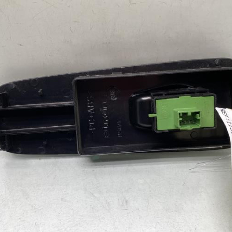 Interrupteur de leve vitre avant droit CITROEN JUMPER 3 Photo n°2