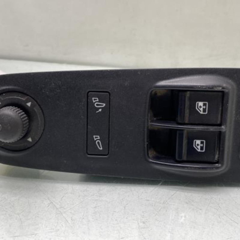 Interrupteur de leve vitre avant gauche CITROEN JUMPER 3 Photo n°1