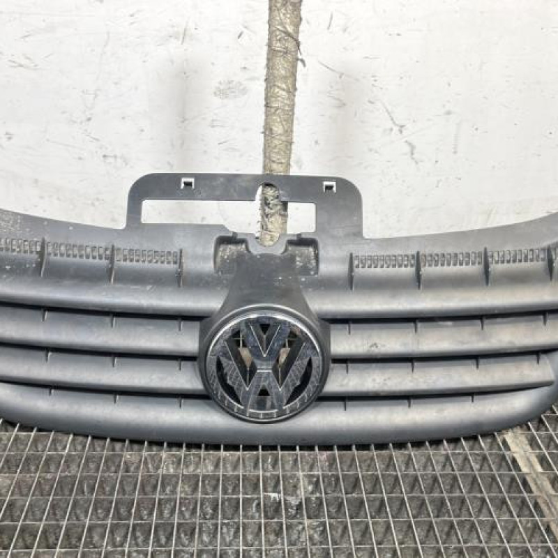 Calandre VOLKSWAGEN CADDY 3 Photo n°1