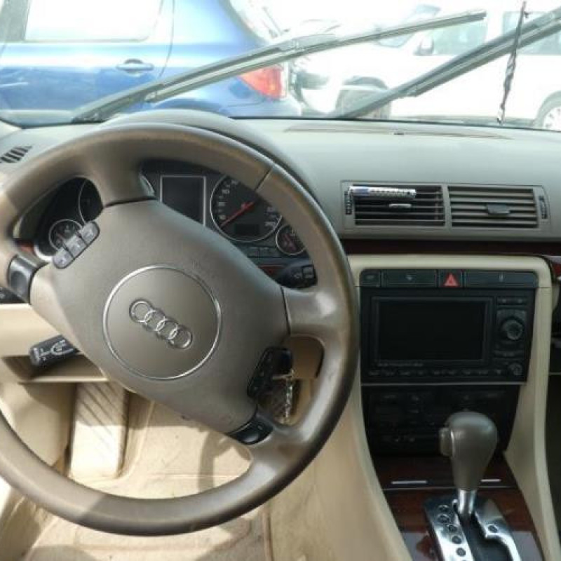 Neiman AUDI A4 2 Photo n°6