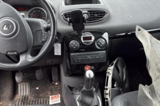 Retroviseur gauche RENAULT CLIO 3