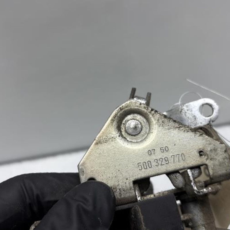 Serrure de porte de coffre droite IVECO DAILY 3 Photo n°4