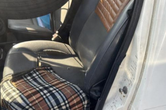 Serrure de porte de coffre gauche RENAULT EXPRESS