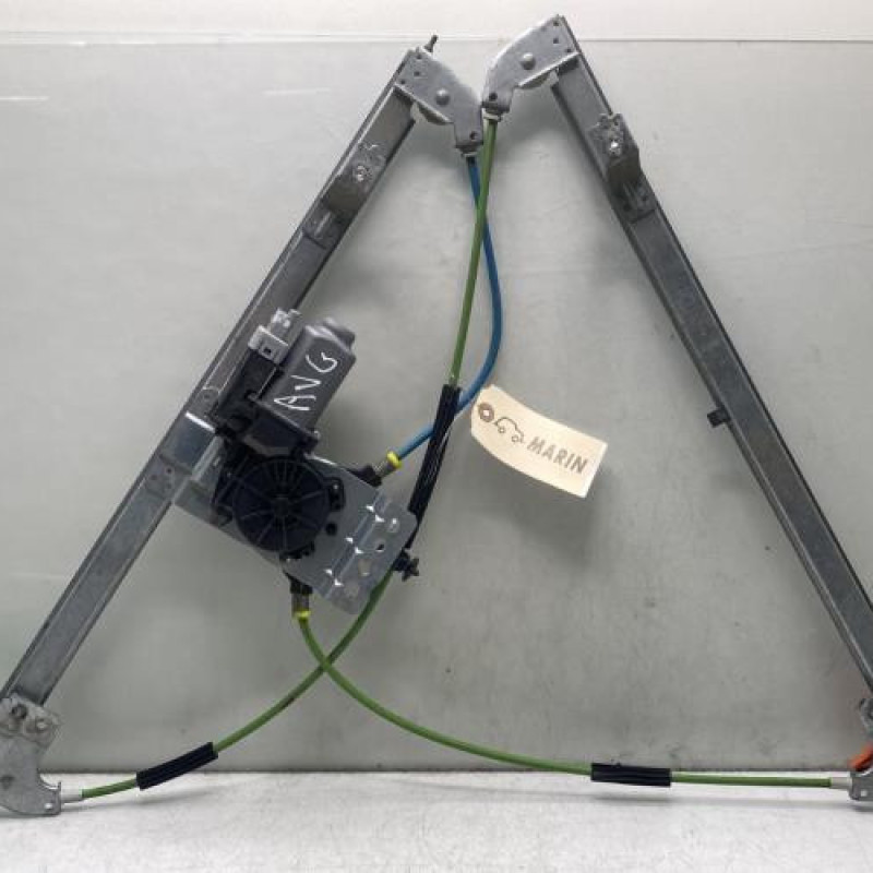 Leve vitre electrique avant gauche CITROEN JUMPY 2 Photo n°1