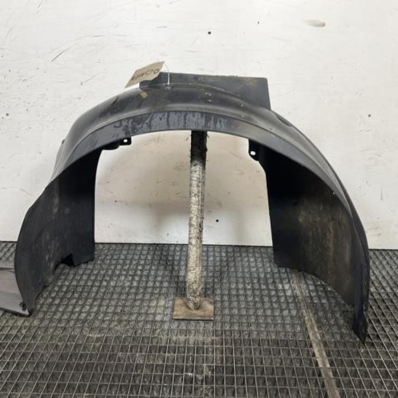 Pare boue avant gauche CITROEN JUMPY 2 Photo n°1