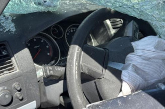 Feu arriere stop central OPEL ZAFIRA B