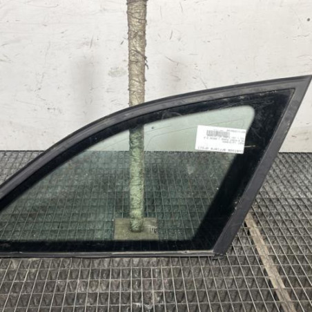 Custode arriere droit AUDI A4 3 Photo n°1