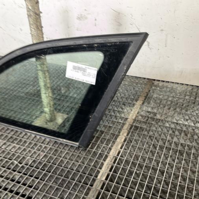 Custode arriere droit AUDI A4 3 Photo n°3