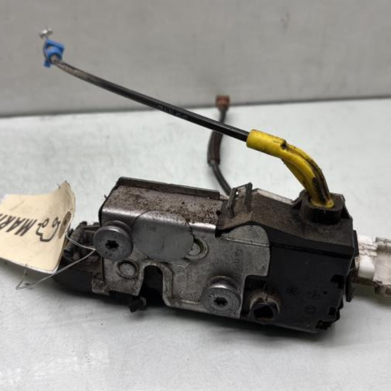 Serrure de porte de coffre droite PEUGEOT EXPERT 2 Photo n°1