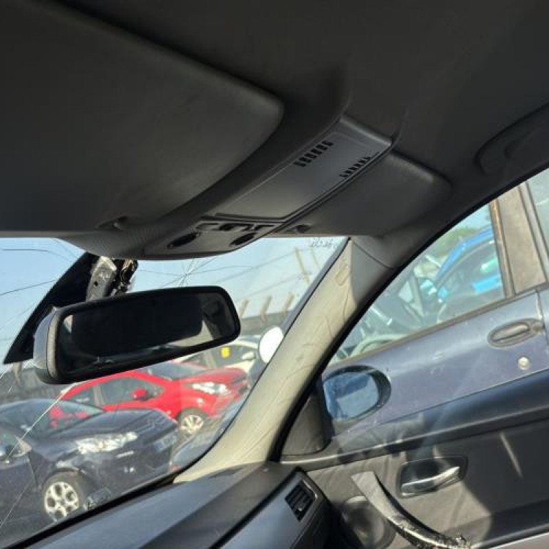 Moteur essuie glace arriere BMW SERIE 3 E91 Photo n°17