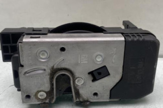 Serrure de porte de coffre gauche RENAULT TRAFIC 2 Photo n°1