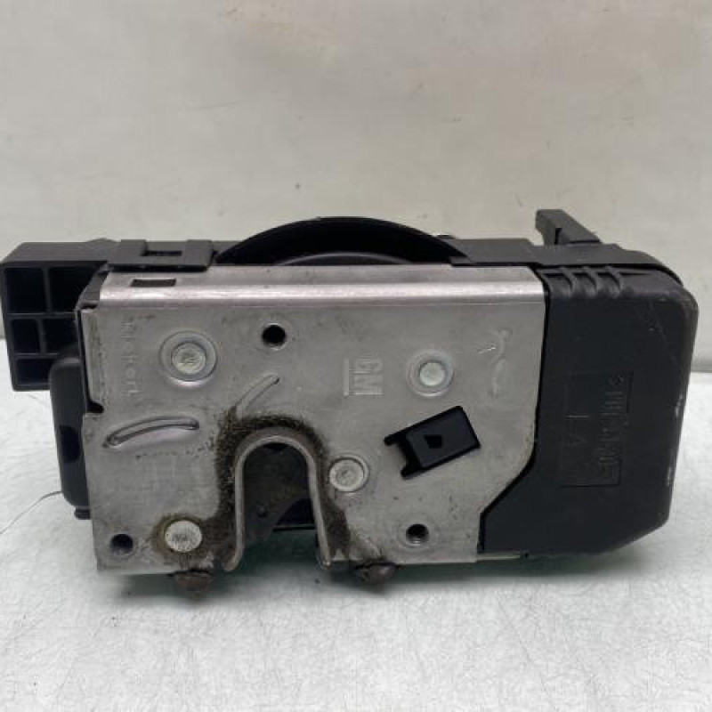 Serrure de porte de coffre gauche RENAULT TRAFIC 2 Photo n°1