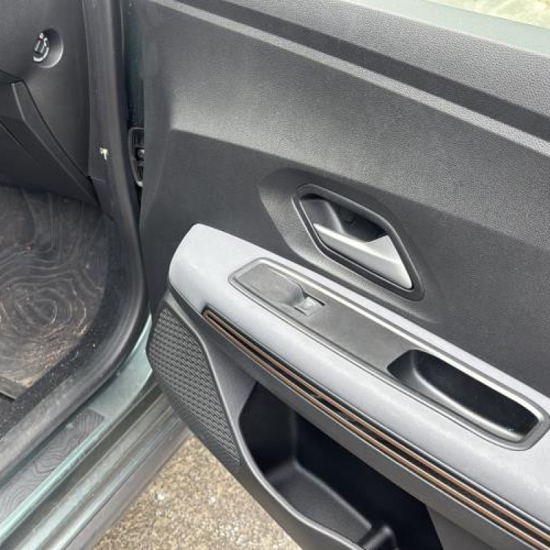 Pare boue avant gauche DACIA SANDERO 3 STEPWAY Photo n°20