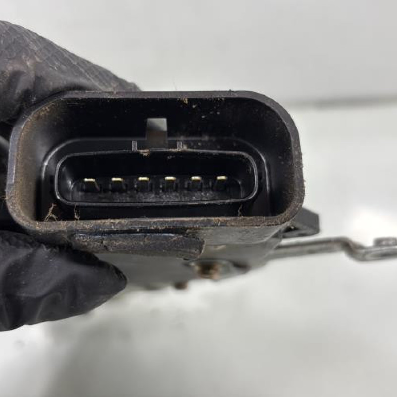 Moteur essuie glace arriere TOYOTA RAV4 2 Photo n°8