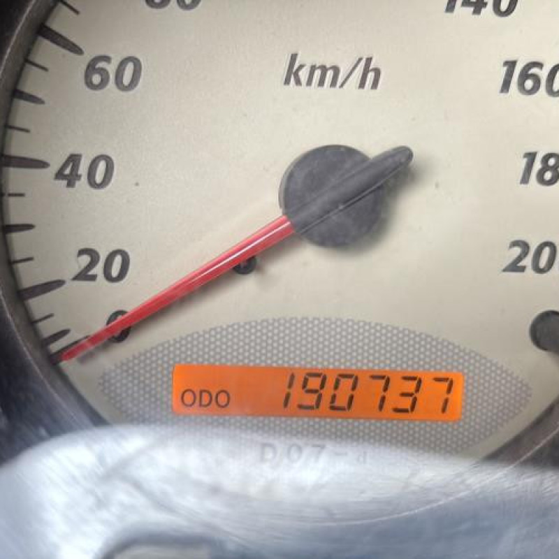 Moteur essuie glace arriere TOYOTA RAV4 2 Photo n°18