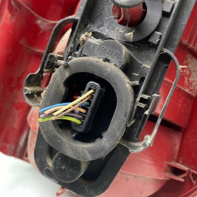 Feu arriere principal gauche (feux) CITROEN C2 Photo n°3