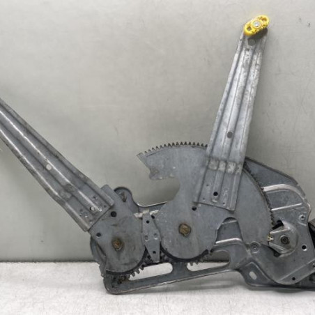 Leve vitre electrique avant droit RENAULT SAFRANE Photo n°1