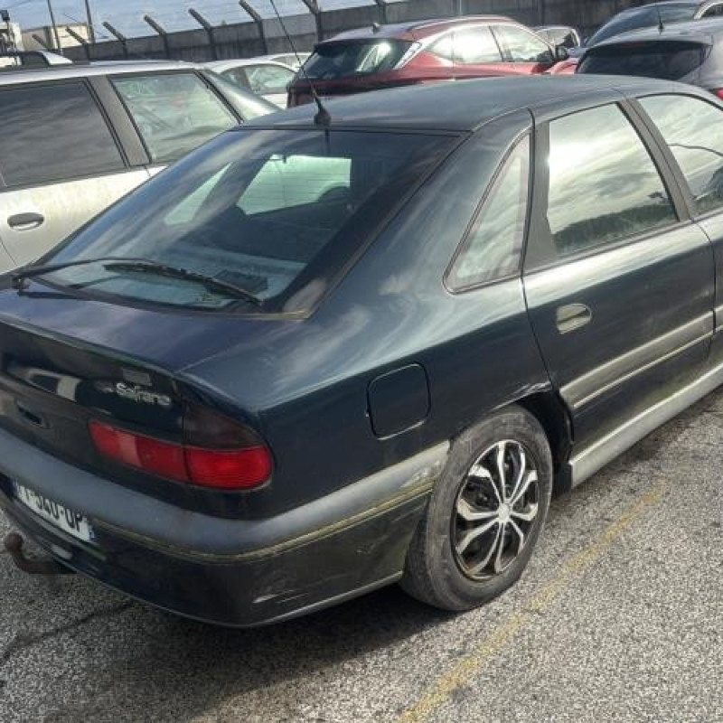 Leve vitre electrique avant gauche RENAULT SAFRANE Photo n°9