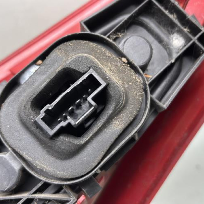 Feu arriere principal droit (feux) CITROEN C3 1 Photo n°3